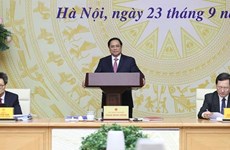 越南政府总理范明政主持科技市场发展会议