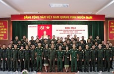 通信军官学校为老挝军队干部开设培训班