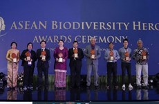 9名个人荣获“东盟生物多样性英雄奖”