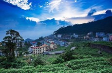 越南永福省三岛县被评为2022年世界最佳旅游小镇 
