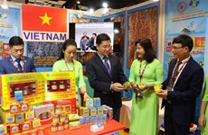 越南企业参加印度新德里贸易展览会