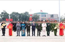 越南国会主席王廷惠出席越南人民公安警卫力量运动会