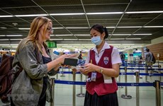 泰国取消国际游客入境时出示新冠疫苗接种证明的规定