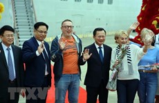 新春伊始广宁省迎来首个外国游客团