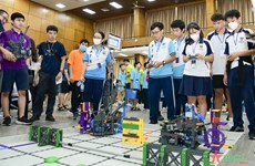 越南将派遣20支队参加2023 VEX 机器人世界锦标赛