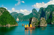 越南下龙湾是亚洲观赏日出日落的4大胜地之一