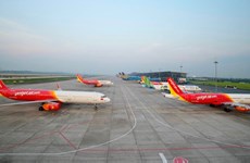 越南各家航空公司将飞往中国的航班开放时间推迟到2023年4月底