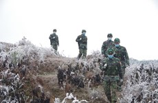 河江省边防部队加强对外工作