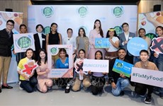 越南世界小姐冠军梁垂玲参加UNICEF促进东亚和太平洋地区更健康的食物环境倡议