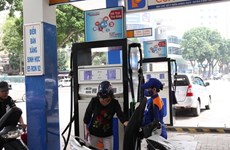 3月13日15时起越南国内油价每升上调近500越盾