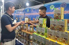 越南消费者愿意掏出更多的钱来购买国产优质产品