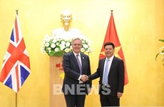 促进越南与英国之间的贸易和绿色技术合作