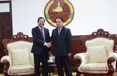 胡志明市与老挝沙湾拿吉省努力扩大合作规模