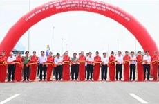 越南政府总理范明政宣布南北高速公路东段2条高速竣工通车