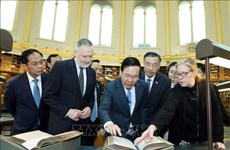 越南国家主席武文赏参观大英博物馆          