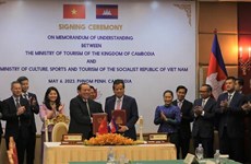 越南与柬埔寨大力促进旅游和体育领域的合作