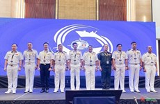 越南人民海军司令陈青严出席第17届东盟海军司令会议