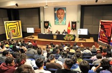 胡志明主席诞辰133周年：关于胡伯伯座谈会在墨西哥最大学校举行