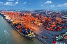 今年前5月越南贸易顺差98亿美元
