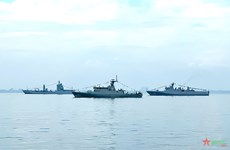 多国参加在印度尼西举行的亚科莫多多边海军演习