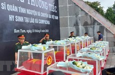昆嵩省为在老挝和柬埔寨牺牲的烈士举行追悼会和安葬仪式