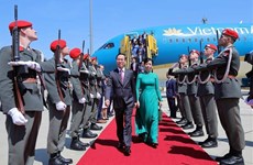 越南国家主席武文赏开始对奥地利进行正式访问 