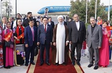 越南国会主席王廷惠抵达首都德黑兰开始对伊朗进行正式访问 