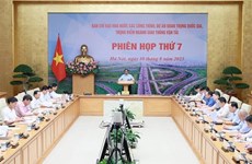 政府总理范明政：为开发由各高速公路创造出的新发展空间做好准备
