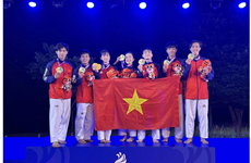 越南跆拳道队在2023年第一届世界跆拳道表演团体锦标赛预选赛中夺金