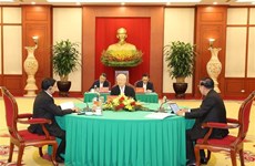 越柬老三国高层会晤：加强传统友好关系