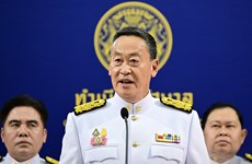  泰国总理承诺提高雇员最低日新标准