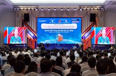 第一届国家数字经济和数字社会发展论坛在南定省开幕
