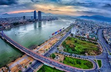 将岘港市打造成为国际型社会经济中心