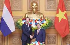 荷兰首相马克·吕特圆满结束对越南的正式访问