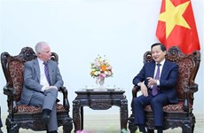政府副总理黎明慨：华平投资集团继续是把外国投资者带到越南的桥梁