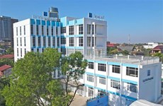 旅居老挝越南人专项医院正式揭牌投运