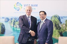 范明政总理主持题为“动员资金兑现越南对气候变化的承诺”活动