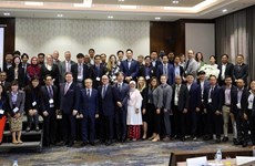 越南愿与各国分享安全、多样化的ICT基础设施连接技术