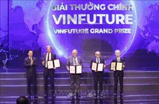 越南国家主席武文赏：以科技为基础的富强越南将为世界作出更大贡献