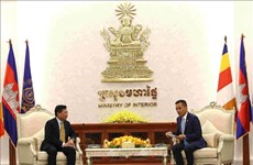 促进越柬边境贸易和边境地区发展