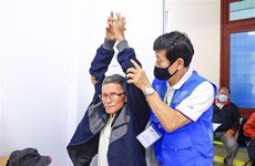 韩国医生为广义省1500人免费义诊送药