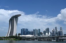 新加坡期待2024年经济见起色