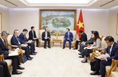 越南政府副总理陈红河会见中国电建集团领导