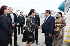越南政府总理范明政抵达奥克兰  开始访问新西兰之行