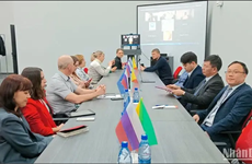 越南与俄罗斯后贝加尔边疆区合作座谈会举行