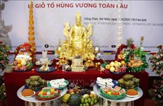 海外越南人举行雄王祭祖仪式  感恩先祖功德