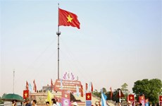 “一统江山”升旗仪式在贤良-滨海两岸举行