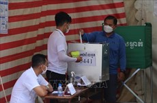 柬埔寨首相对乡选结果给予好评