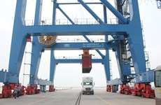 今年5月份越南货物出口增长4%以上