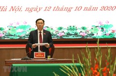 组图：王廷惠同志再次当选2020-2025年任期河内市市委书记